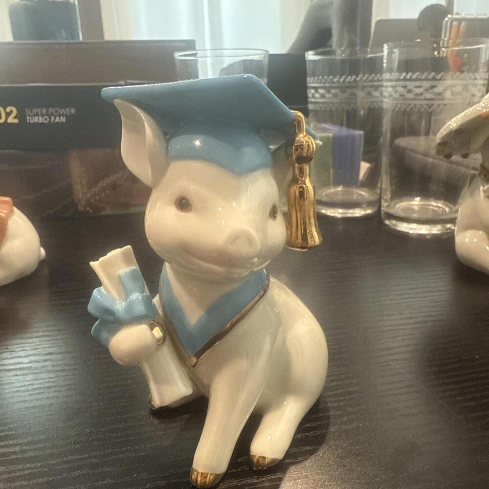 LENOX GRADUATION PIG sculpture
